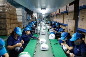 /xuong-san-xuat-mu-bao-hiem-gia-re-tai-tphcm.html