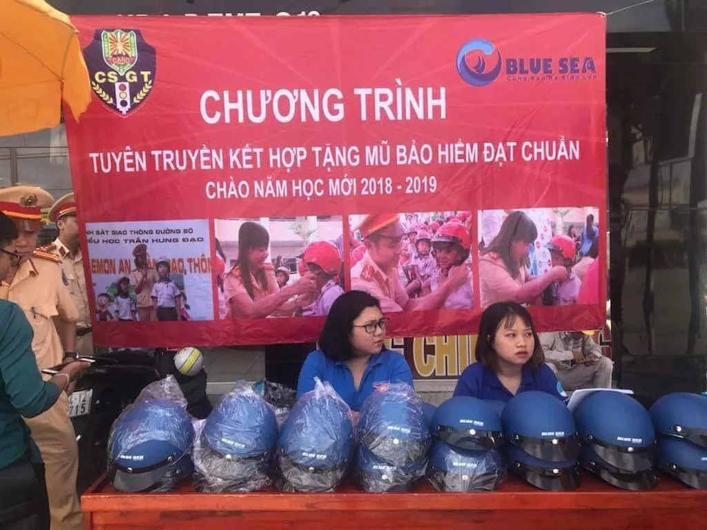 5 Điều Cần Biết Khi Tặng Mũ Bảo Hiểm Cho Khách Hàng, Nhân Viên