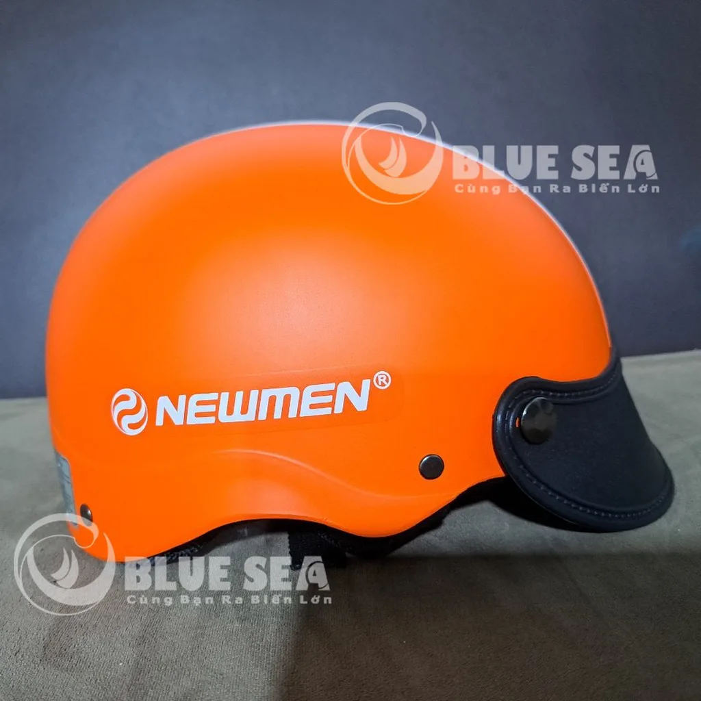 Mũ bảo hiểm cho người cao tuổi – những điều cần lưu ý