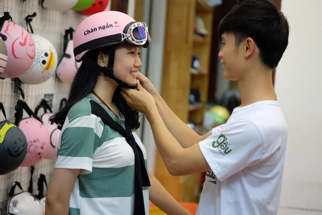 5 lưu ý quan trọng khi chọn mũ bảo hiểm làm quà tặng
