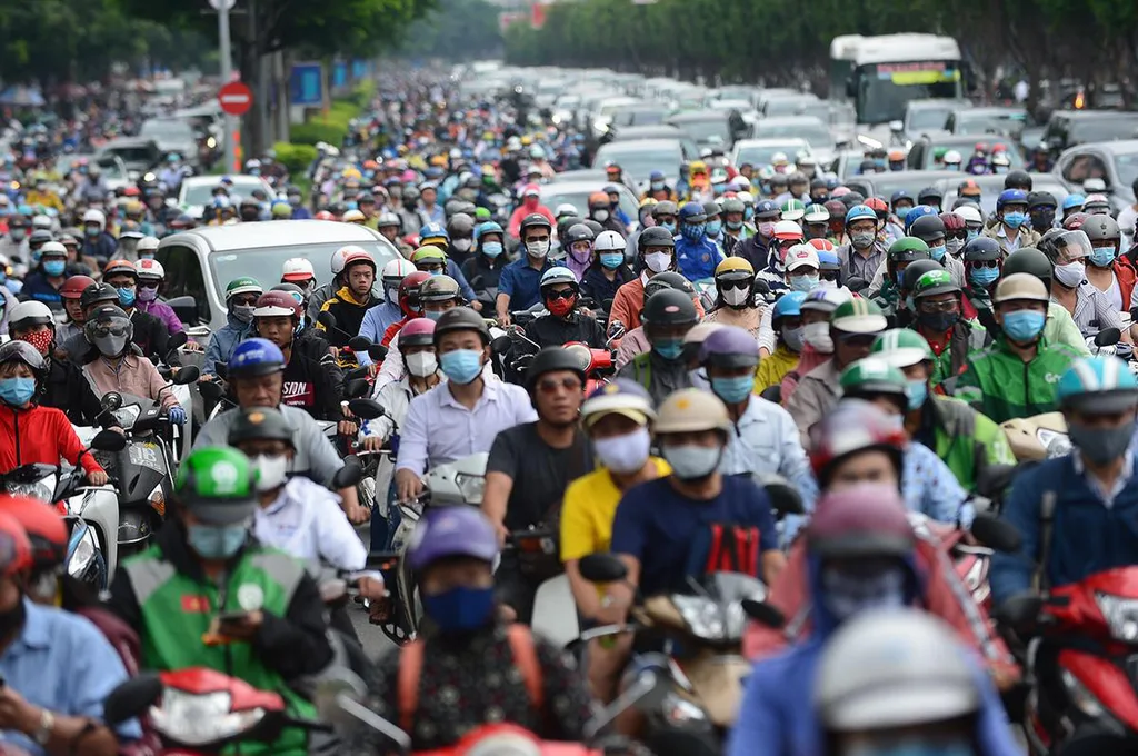 Mũ bảo hiểm có giúp tránh bị tổn thương ở đầu khi tai nạn không ?