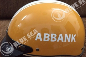 Phân tích chi phí từng khâu trong sản xuất mũ bảo hiểm in logo